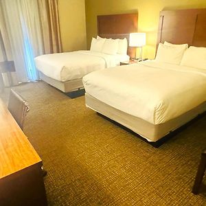 Queen Suite